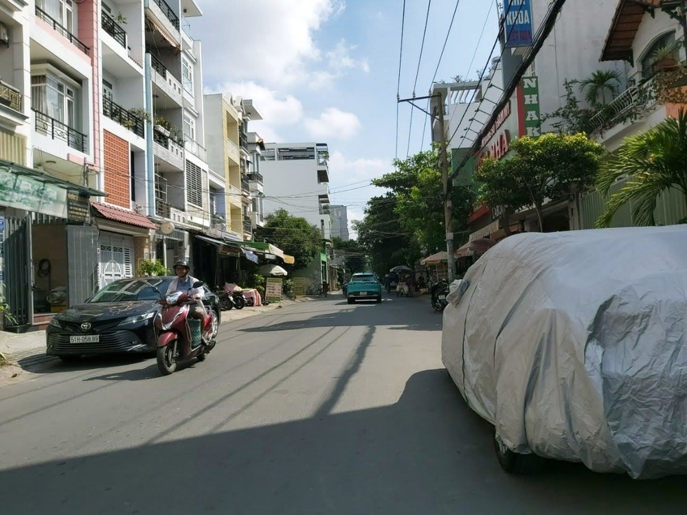 NHÀ ĐẸP NHƯ BIỆT THỰ MINI – PHAN HUY ÍCH, GÒ VẤP, 5.9 x 12, NỞ HẬU, chỉ 8.1TỶ TL NHÀ ĐẸP NHƯ BIỆT THỰ MINI – PHAN HUY ÍCH, GÒ VẤP, 5.9 x 12, NỞ HẬU, chỉ 8.1TỶ TL