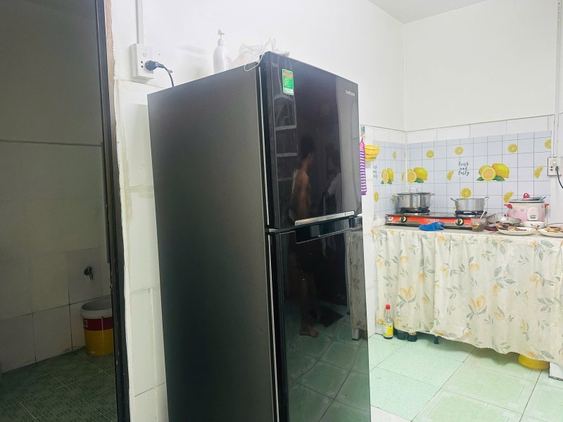 Bán nhà 2T MẶT TIỀN Nguyễn Thị Minh Khai,ngang 5M,ngay ngã 4 Chiêu Liêu Bán nhà 2T MẶT TIỀN Nguyễn Thị Minh Khai,ngang 5M,ngay ngã 4 Chiêu Liêu