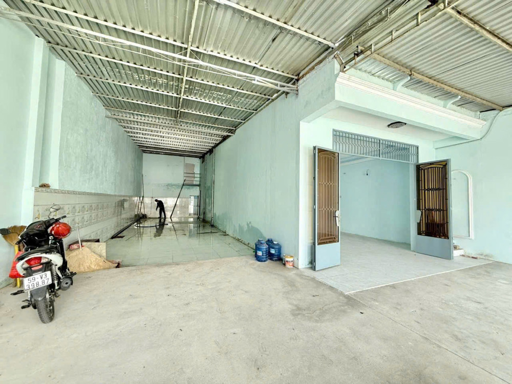 HÀNG HIẾM GIỮA LÒNG QUẬN 12 – NHÀ 1 LẦU NGANG KHỦNG 10M – CHỈ 11,89 TỶ HÀNG HIẾM GIỮA LÒNG QUẬN 12 – NHÀ 1 LẦU NGANG KHỦNG 10M – CHỈ 11,89 TỶ