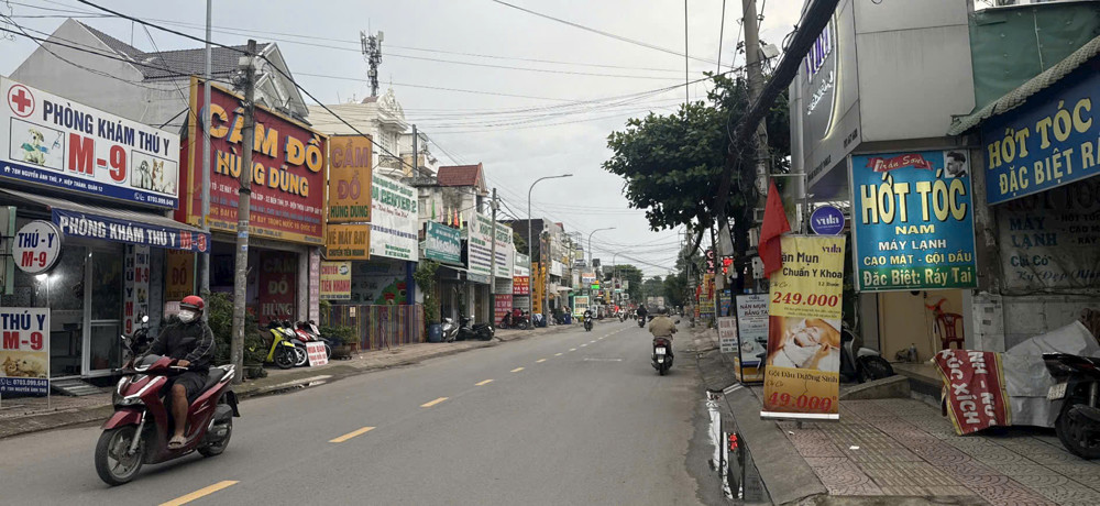 NHÀ HIẾM CÓ (7.6x25) MẶT TIỀN NGUYỄN ẢNH THỦ, Q12 GIÁ TỐT 17 TỶ NHÀ HIẾM CÓ (7.6x25) MẶT TIỀN NGUYỄN ẢNH THỦ, Q12 GIÁ TỐT 17 TỶ