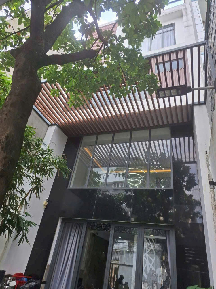 SIÊU PHẨM MẶT TIỀN TRUNG TÂM Q12 – NHÀ (6x27) NHÁNH TÔ KÝ – GIÁ CHỈ 9.8 TỶ SIÊU PHẨM MẶT TIỀN TRUNG TÂM Q12 – NHÀ (6x27) NHÁNH TÔ KÝ – GIÁ CHỈ 9.8 TỶ