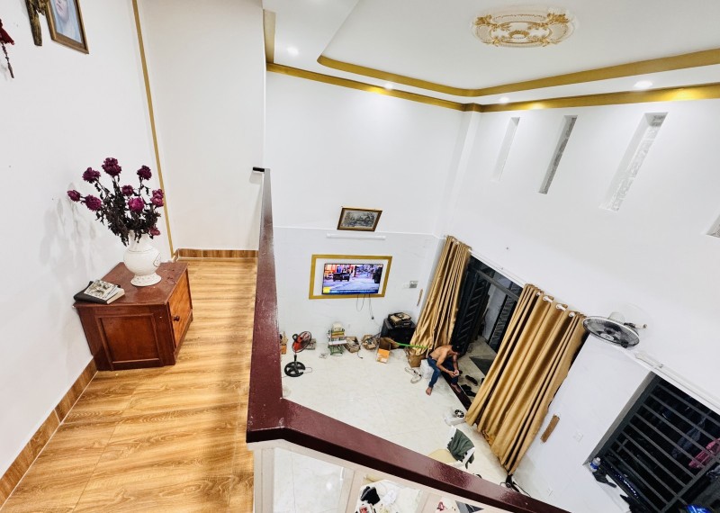 Bán nhà ngõ QL1K, Linh Xuân, Thủ Đức. TP HCM, DT 60m2, 2 tầng, 2PN. Sổ hồng, 4.6 tỷ Bán nhà ngõ QL1K, Linh Xuân, Thủ Đức. TP HCM, DT 60m2, 2 tầng, 2PN. Sổ hồng, 4.6 tỷ