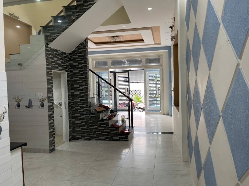 Bán nhà 3 tầng, 3PN,  đường Số 8, Linh Xuân, Thủ Đức, TP HCM. DT 60m2, Sổ hồng, giá 4.85  tỷ Bán nhà 3 tầng, 3PN,  đường Số 8, Linh Xuân, Thủ Đức, TP HCM. DT 60m2, Sổ hồng, giá 4.85  tỷ