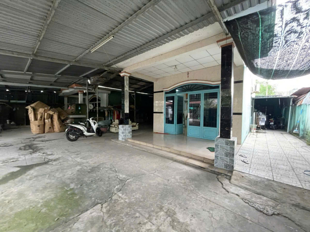 Giảm 400tr! Nhà SHR HXT 214m2 – Tân Hiệp 18 Hóc Môn SS Giảm 400tr! Nhà SHR HXT 214m2 – Tân Hiệp 18 Hóc Môn SS