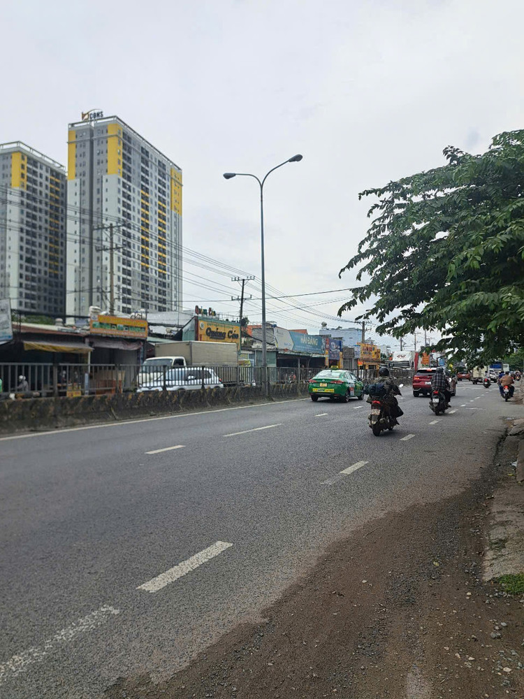 Bán 300m² đất Đông Hòa,SHR đường nhựa 2 ô tô thông,gần BigC Go Dĩ An Bán 300m² đất Đông Hòa,SHR đường nhựa 2 ô tô thông,gần BigC Go Dĩ An