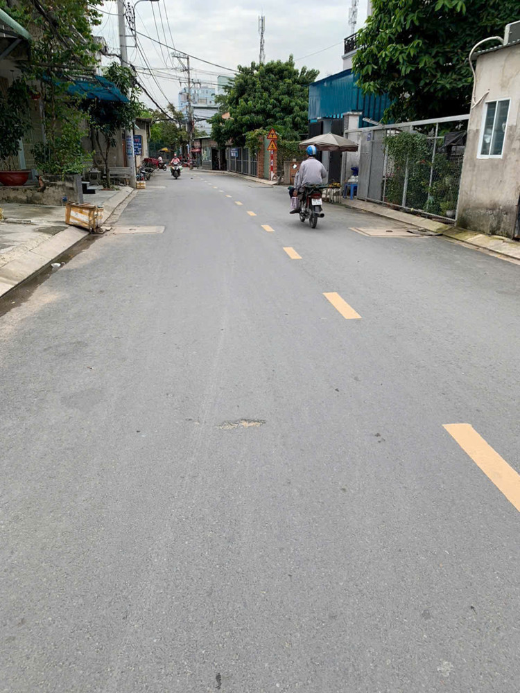 Nhà Kho (10X42) Mặt Tiền Nhựa Thông Tân Chánh Hiệp 13, Q12 Cho Thuê 30Tr/th