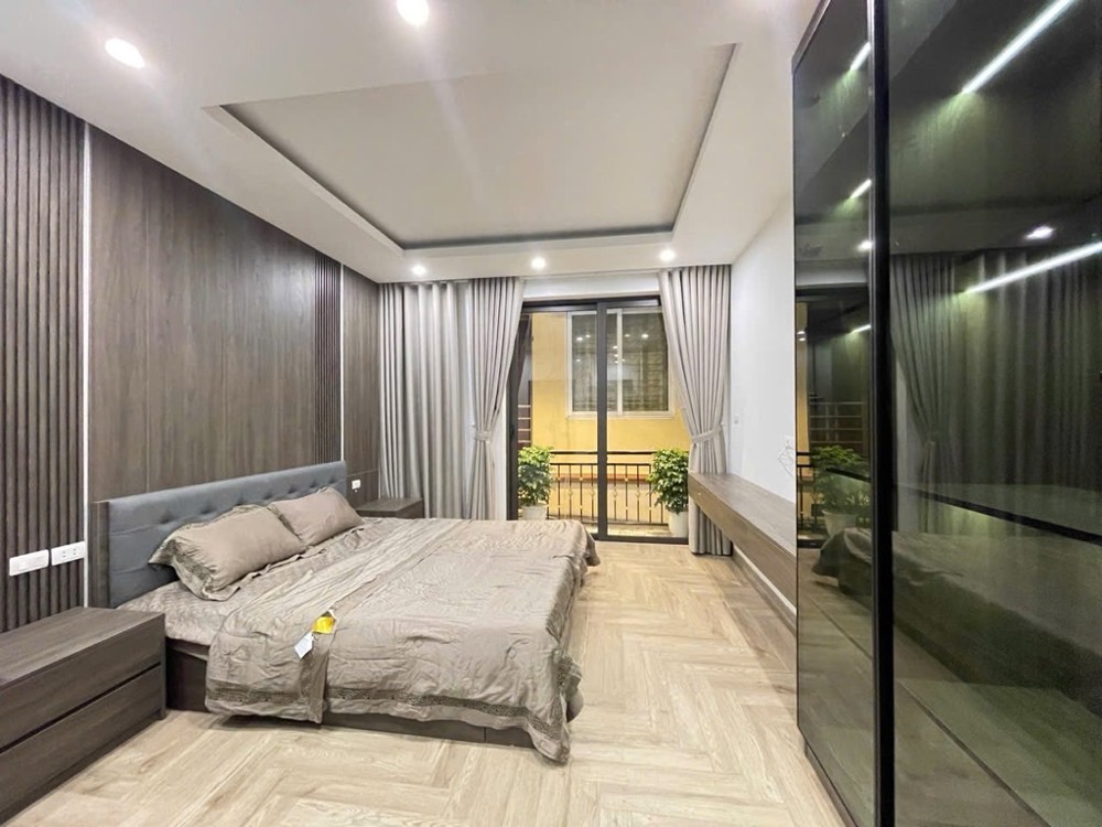 BÁN NHÀ HỒNG TIẾN LONG BIÊN,OTO ĐỖ CỬA,THANG MÁY,NGÕ THÔNG,45M NHỈNH11 TỶ BÁN NHÀ HỒNG TIẾN LONG BIÊN,OTO ĐỖ CỬA,THANG MÁY,NGÕ THÔNG,45M NHỈNH11 TỶ