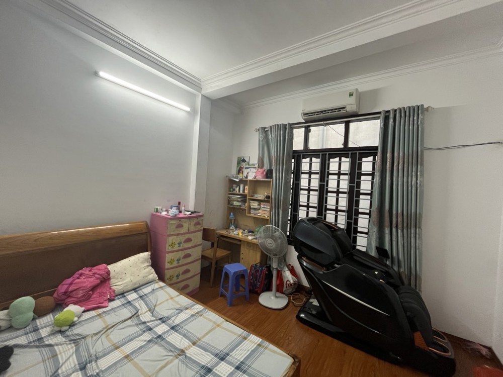BÁN NHÀ GIA QUẤT LONG BIÊN, DÂN XÂY, NỞ HẬU,OTO,38M NHỈNH5 TỶ (TL) BÁN NHÀ GIA QUẤT LONG BIÊN, DÂN XÂY, NỞ HẬU,OTO,38M NHỈNH5 TỶ (TL)