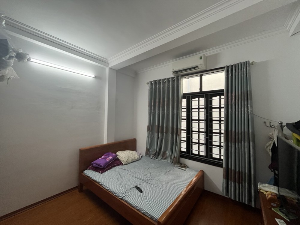 BÁN NHÀ GIA QUẤT LONG BIÊN, DÂN XÂY, NỞ HẬU,OTO,38M NHỈNH5 TỶ (TL) BÁN NHÀ GIA QUẤT LONG BIÊN, DÂN XÂY, NỞ HẬU,OTO,38M NHỈNH5 TỶ (TL)