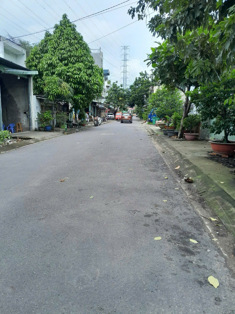 LÔ ĐẤT VÀNG (5x30) NGUYỄN VĂN QUÁ KẾ BÊN NHÀ HÀNG ĐÔNG PHƯƠNG – ĐƯỜNG 10M