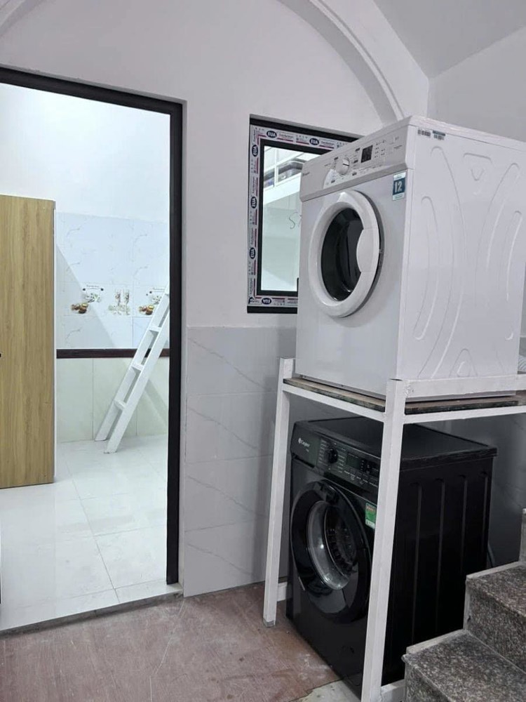 CCMN PHỐ NGUYỄN LƯƠNG BẰNG, 45M2 X 6 TẦNG THANG MÁY,10P NGỦ KK, NGÕ ĐẸP, 12.x TỶ CCMN PHỐ NGUYỄN LƯƠNG BẰNG, 45M2 X 6 TẦNG THANG MÁY,10P NGỦ KK, NGÕ ĐẸP, 12.x TỶ