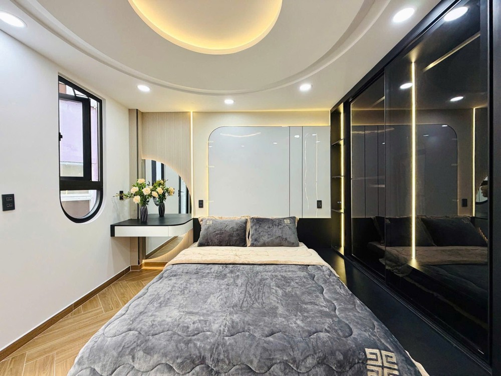 44M2, Bán Nhà 4 Tầng, Xây Mới, Hxh, Nguyễn Văn Lượng, P17 Gò Vấp, 6 Tỷ Hơn