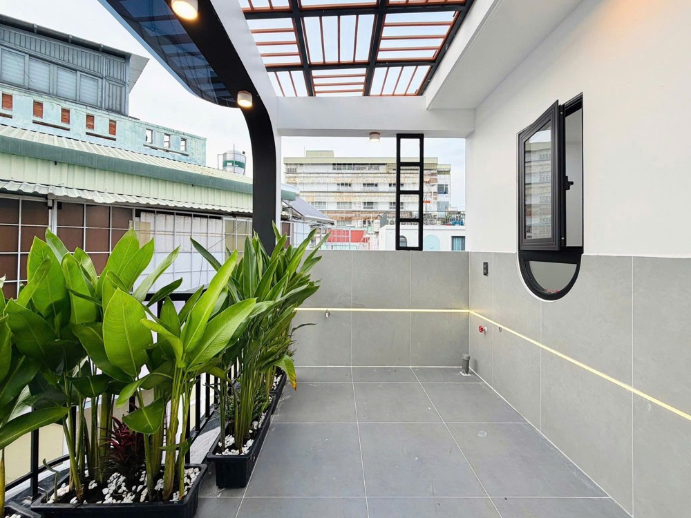 44M2, Bán Nhà 4 Tầng, Xây Mới, Hxh, Nguyễn Văn Lượng, P17 Gò Vấp, 6 Tỷ Hơn