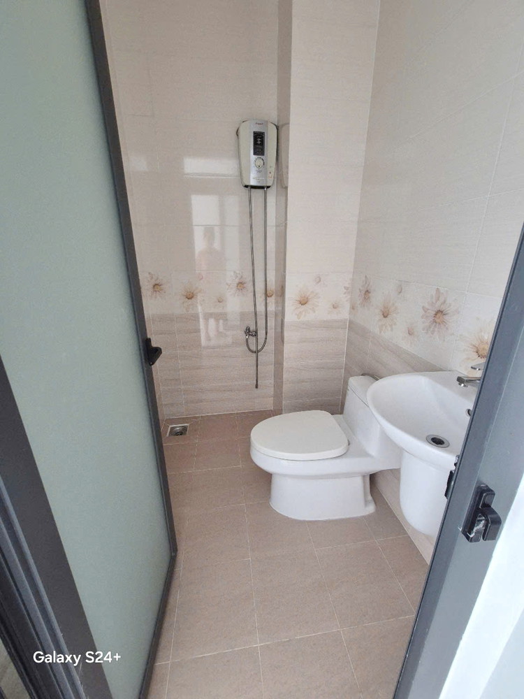Bán nhà hẻm 181 Âu Dương Lân P.Chánh Hưng (P2Q8) Bán nhà hẻm 181 Âu Dương Lân P.Chánh Hưng (P2Q8)