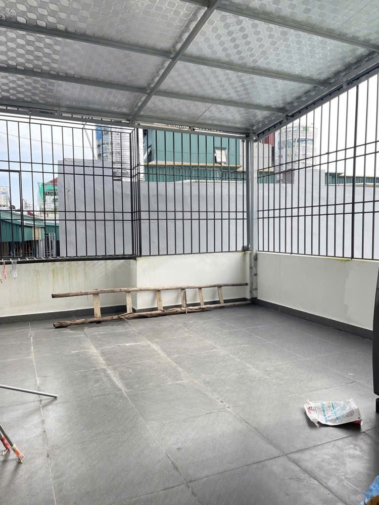 NHÀ ĐẸP MỚI XÂY - KHU PHÂN LÔ VIP ĐỨC GIANG 45M  - GẦN KĐT BÌNH MINH GARDENT - 6 TẦNG THANG MÁY, NHÀ ĐẸP MỚI XÂY - KHU PHÂN LÔ VIP ĐỨC GIANG 45M  - GẦN KĐT BÌNH MINH GARDENT - 6 TẦNG THANG MÁY,