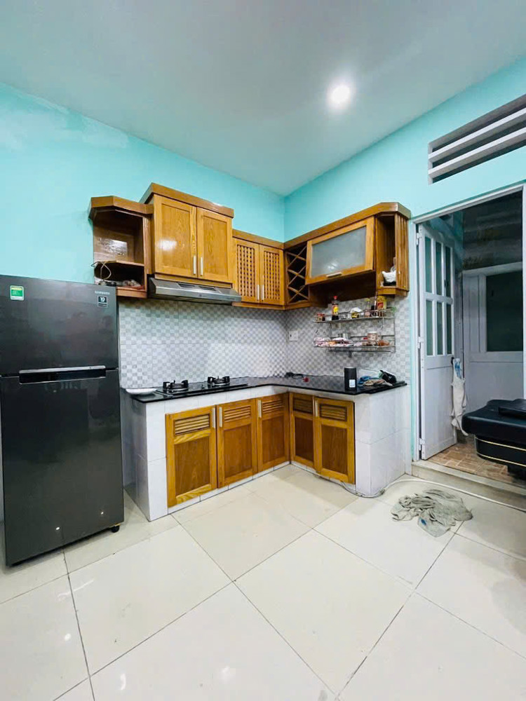 Nhà bán Tân Bình – CMT8 P.5 – Giáp Quận 10 – Ngang 5m – 1 trệt 2 lầu – chỉ 8.2 tỷ