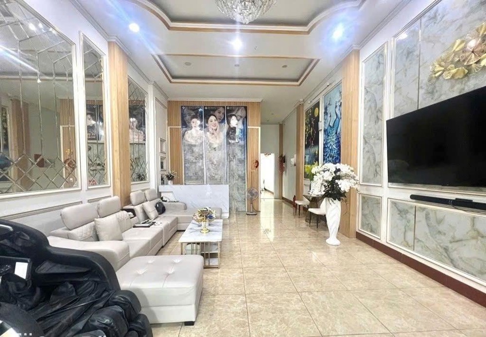 MẶT TIỀN CITYLAND PHAN VĂN TRỊ - 90M² - 4 TẦNG - NHÀ ĐẸP KINH DOANH VIP - 19.3 TỶ TL