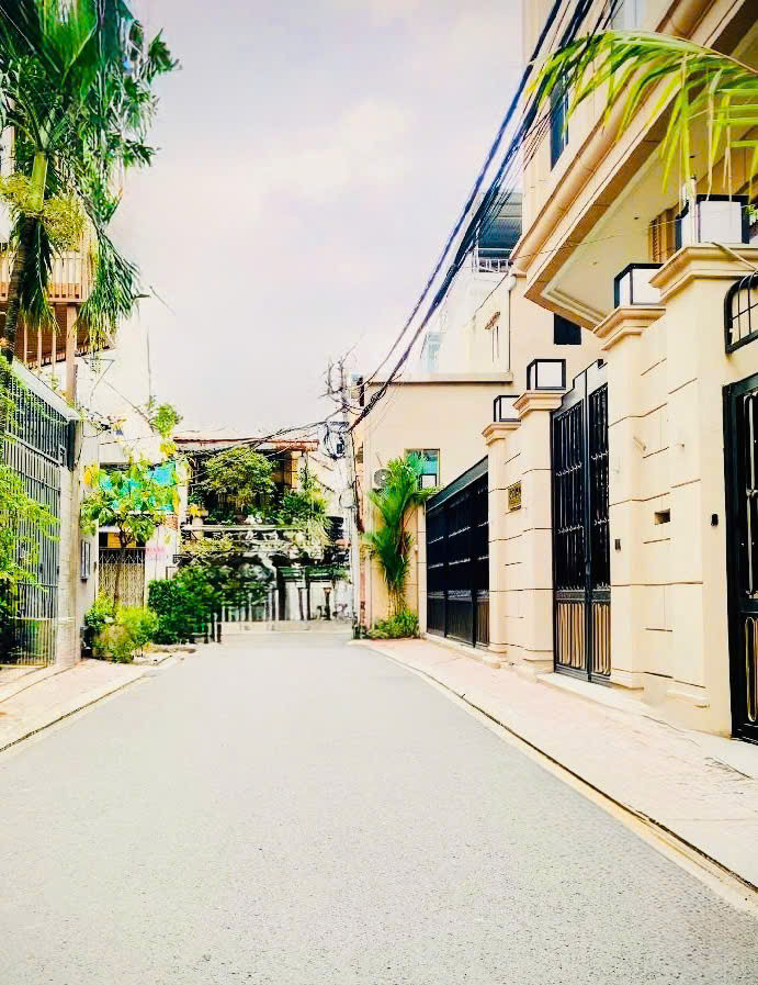 NHÀ BÁN GẤP - TRUNG TÂM VIP QUẬN 10 – KHU SƯ VẠN HẠNH MALL – 6 TẦNG – 4.8 x 17m
