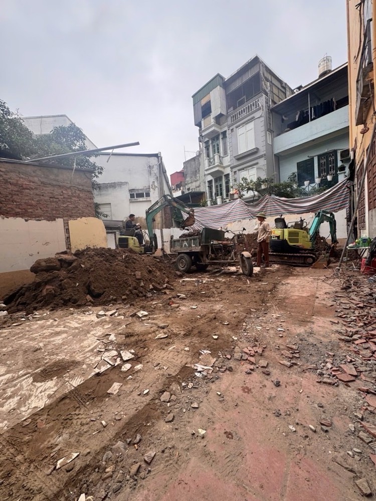 ĐẤT VÀNG NGHI TÀM DT 145M -18,2 TỶ,CÁCH PHỐ 20M,3 THOÁNG VĨNH VIỄN,NHIỀU KHÁCH TÂY ĐẤT VÀNG NGHI TÀM DT 145M -18,2 TỶ,CÁCH PHỐ 20M,3 THOÁNG VĨNH VIỄN,NHIỀU KHÁCH TÂY