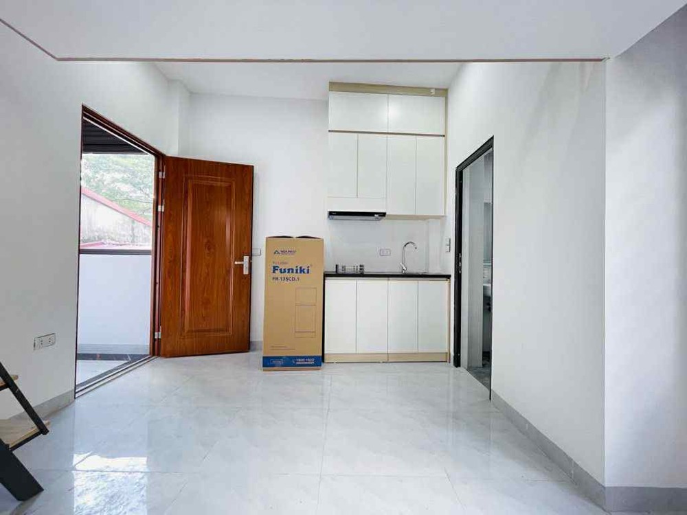 Bán căn hộ dịch vụ 75m 6 tầng thang máy, lô góc, ngõ thông ô tô đỗ cổng, vài bước ra phố, PCCC đầy Bán căn hộ dịch vụ 75m 6 tầng thang máy, lô góc, ngõ thông ô tô đỗ cổng, vài bước ra phố, PCCC đầy