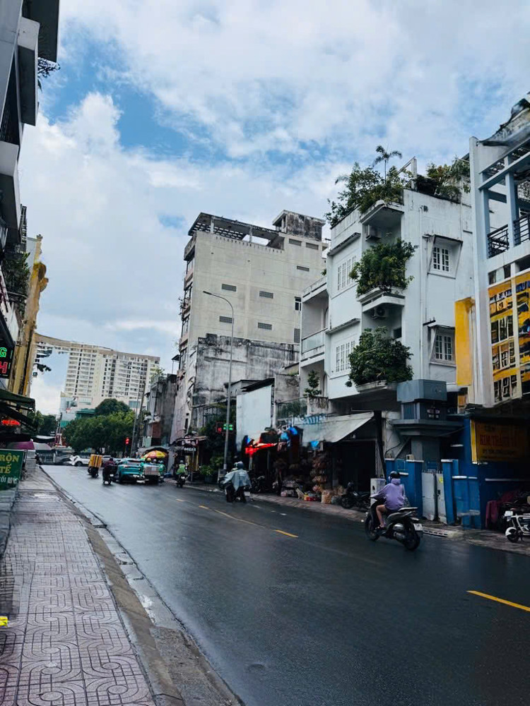 Bán nhà khu VIP P5 Tân Bình – xe hơi ngủ nhà – sát mặt tiền Phạm Văn Hai – 95m² (5x19m) Bán nhà khu VIP P5 Tân Bình – xe hơi ngủ nhà – sát mặt tiền Phạm Văn Hai – 95m² (5x19m)