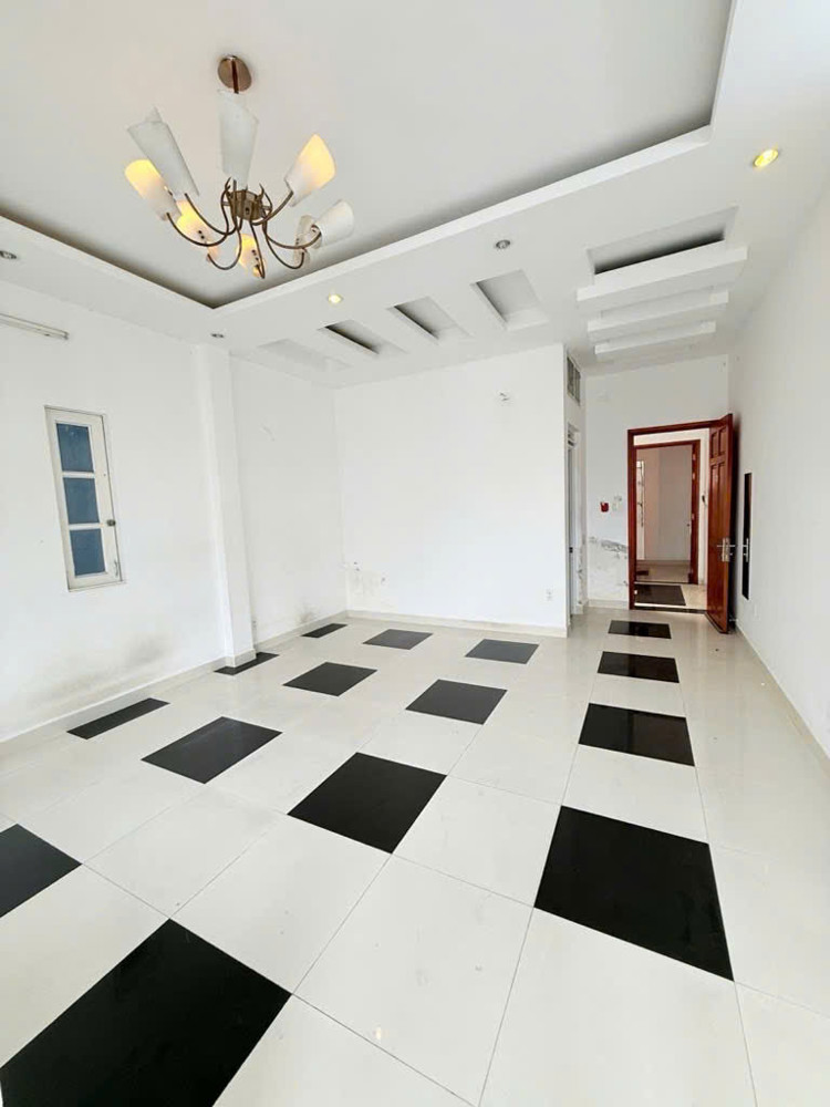 Bán nhà khu VIP P5 Tân Bình – xe hơi ngủ nhà – sát mặt tiền Phạm Văn Hai – 95m² (5x19m) Bán nhà khu VIP P5 Tân Bình – xe hơi ngủ nhà – sát mặt tiền Phạm Văn Hai – 95m² (5x19m)