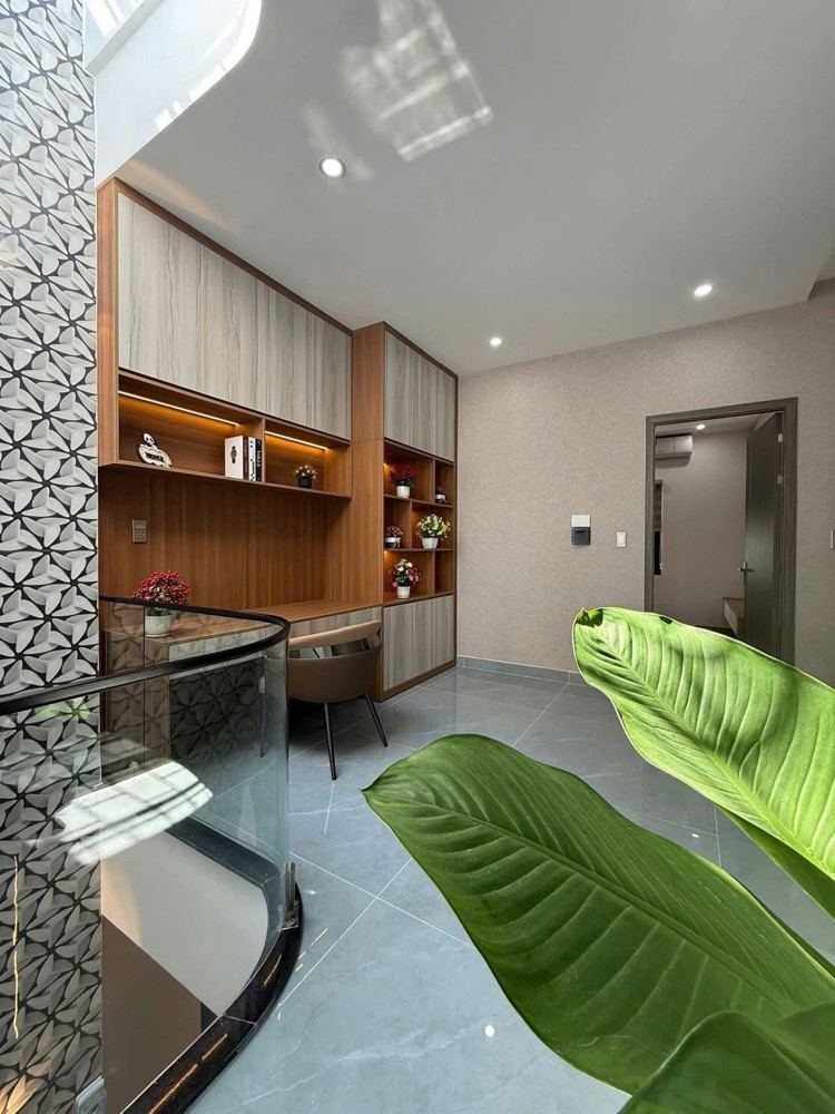 BÁN NHÀ ĐẸP HOA LÂM LONG BIÊN, KINH DOANH SẦM UẤT, OTO TRÁNH,THANG MÁY,88M NHỈNH 14 TỶ BÁN NHÀ ĐẸP HOA LÂM LONG BIÊN, KINH DOANH SẦM UẤT, OTO TRÁNH,THANG MÁY,88M NHỈNH 14 TỶ