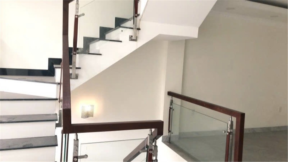 💥 Đối diện Vạn Phúc City – Nhà 3 tầng 1 tum – Ô tô vào tận nhà 💥 Đối diện Vạn Phúc City – Nhà 3 tầng 1 tum – Ô tô vào tận nhà
