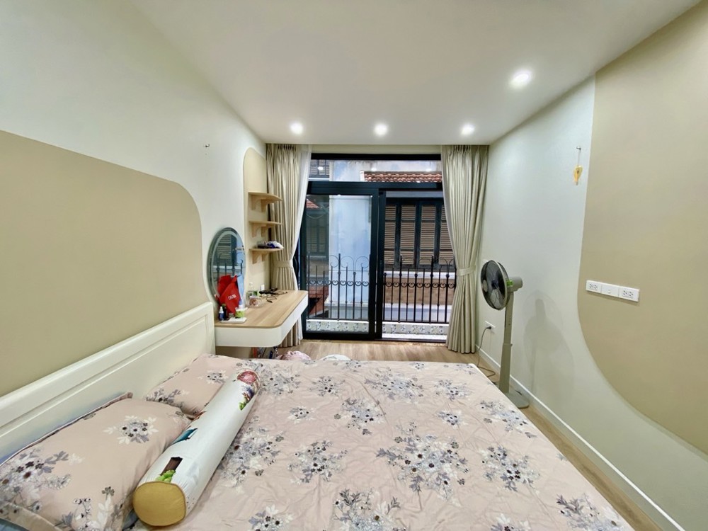 NHÀ XÂY MỚI - NGÕ NÔNG - 15M RA Ô TÔ TRÁNH – CHUẨN BỊ LẮP THANG MÁY _ 5 TẦNG – 30M2 – 11,55 TỶ NHÀ XÂY MỚI - NGÕ NÔNG - 15M RA Ô TÔ TRÁNH – CHUẨN BỊ LẮP THANG MÁY _ 5 TẦNG – 30M2 – 11,55 TỶ