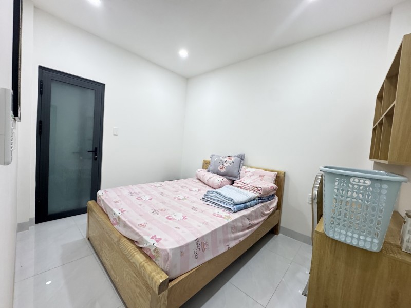 Bán nhà đường Nguyễn Xiển, Q.9: 66m2, 3 tầng, 4PN, SH, 5.5 tỷ. LH: 0933125879 Bán nhà đường Nguyễn Xiển, Q.9: 66m2, 3 tầng, 4PN, SH, 5.5 tỷ. LH: 0933125879
