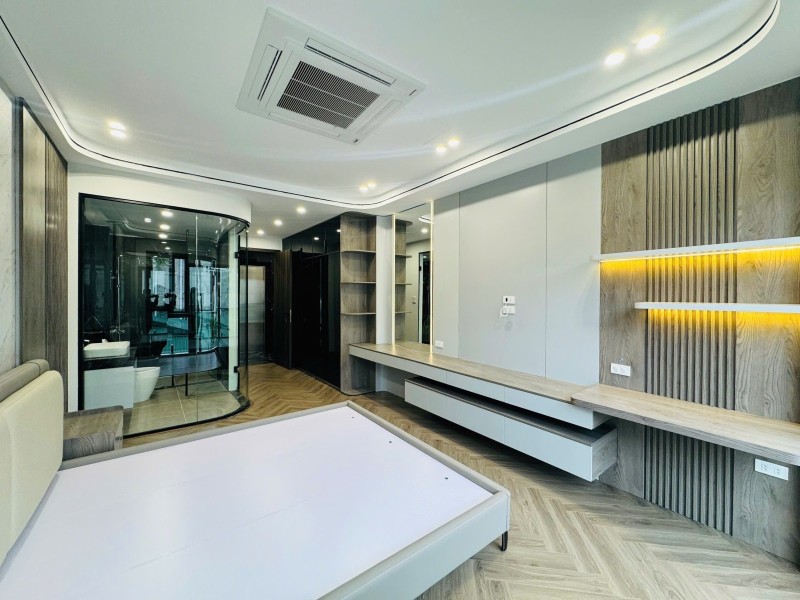 Ô TÔ CHÁNH NHÀ MỚI Phố Nguyễn Văn Linh 62/65m2 X 6 Tầng 12.85 tỷ, Long Biên Ô TÔ CHÁNH NHÀ MỚI Phố Nguyễn Văn Linh 62/65m2 X 6 Tầng 12.85 tỷ, Long Biên