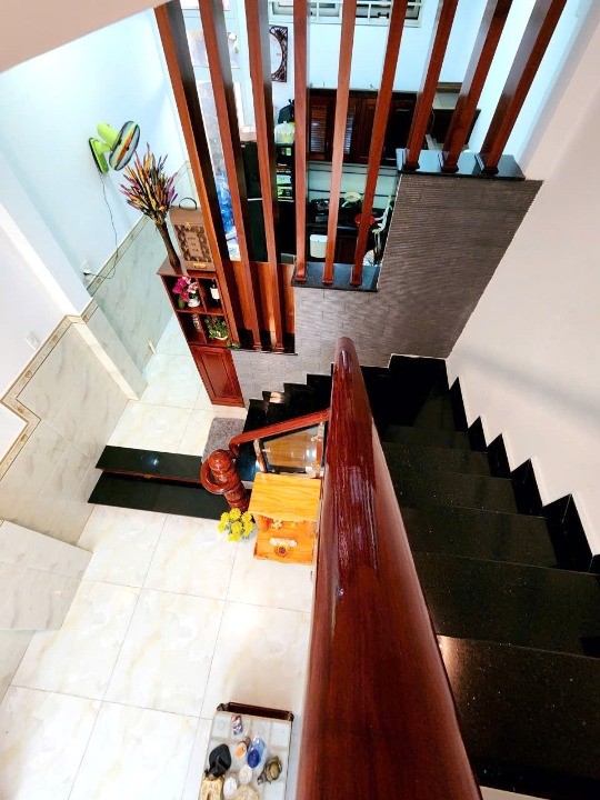 Nhà 2 lầu hẻm 141 Tám Danh P.Chánh Hưng P4Q8 Nhà 2 lầu hẻm 141 Tám Danh P.Chánh Hưng P4Q8