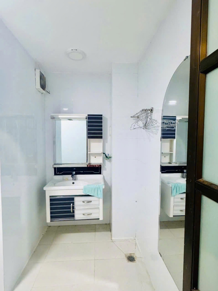 ✨ Nhà đẹp 4 tầng full nội thất – Đối diện Vạn Phúc City – Hiệp Bình Phước ✨ Nhà đẹp 4 tầng full nội thất – Đối diện Vạn Phúc City – Hiệp Bình Phước