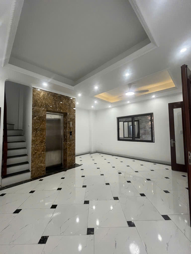 Bán Nhà Phân Lô Tây Hồ – Thang Máy – Thiết Kế Hiện Đại – 7 Tầng – Nhỉnh 14 Tỷ Bán Nhà Phân Lô Tây Hồ – Thang Máy – Thiết Kế Hiện Đại – 7 Tầng – Nhỉnh 14 Tỷ
