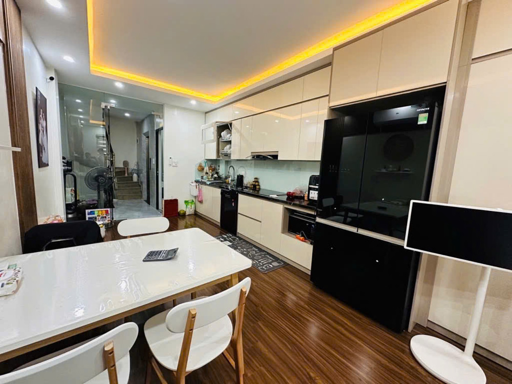 Bán Nhà Phân Lô Tây Hồ – Thang Máy – Thiết Kế Hiện Đại – 7 Tầng – Nhỉnh 14 Tỷ Bán Nhà Phân Lô Tây Hồ – Thang Máy – Thiết Kế Hiện Đại – 7 Tầng – Nhỉnh 14 Tỷ