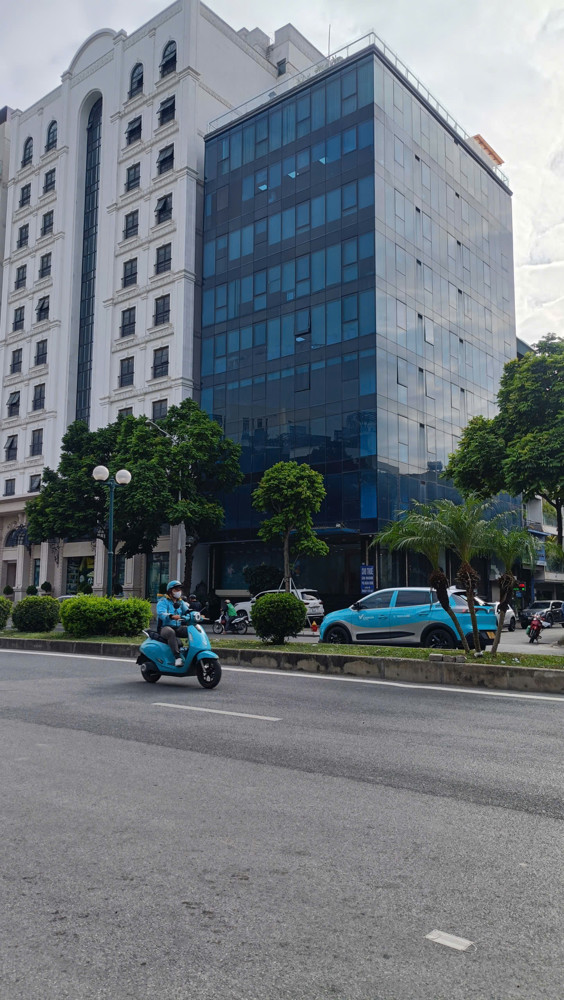 HOT : MẶT PHỐ NGÔ GIA TỰ - LONG BIÊN 250m2 SIÊU KHỦNG - TÒA VP VIP 20 TẦNG HOT : MẶT PHỐ NGÔ GIA TỰ - LONG BIÊN 250m2 SIÊU KHỦNG - TÒA VP VIP 20 TẦNG