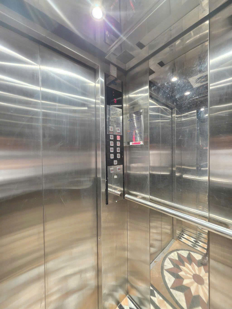 CỰC PHẨM  BA ĐÌNH - TÒA NHÀ 10 TẦNG - 2 MẶT THOÁNG - SỔ VUÔNG NỞ HẬU CỰC PHẨM  BA ĐÌNH - TÒA NHÀ 10 TẦNG - 2 MẶT THOÁNG - SỔ VUÔNG NỞ HẬU