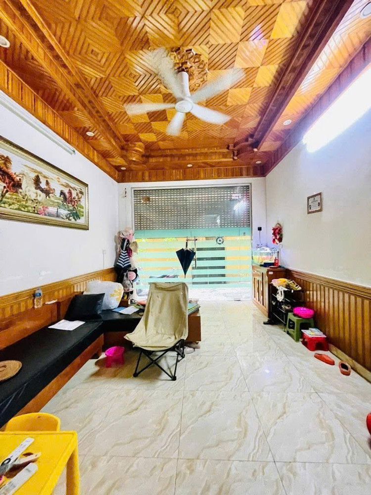 SIÊU PHẨM CẦU GIẤY GẦN PHỐ - VỊ TRÍ ĐẸP 30M RA PHỐ- Nguyễn Khang 44m, 5 T, mt 4 m, nhỉnh 11 tỷ SIÊU PHẨM CẦU GIẤY GẦN PHỐ - VỊ TRÍ ĐẸP 30M RA PHỐ- Nguyễn Khang 44m, 5 T, mt 4 m, nhỉnh 11 tỷ