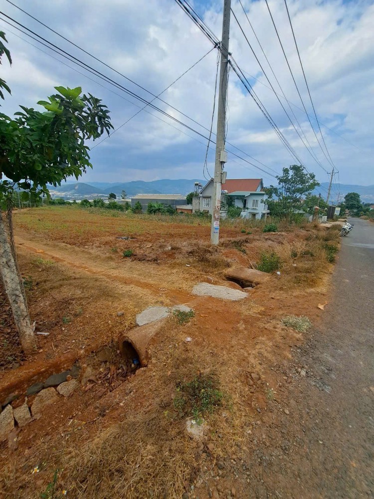 HOT HOT - CẦN BÁN LÔ ĐẤT 2 MẶT TIỀN TẠI TT Nam Ban, Lâm Hà, Lâm Đồng