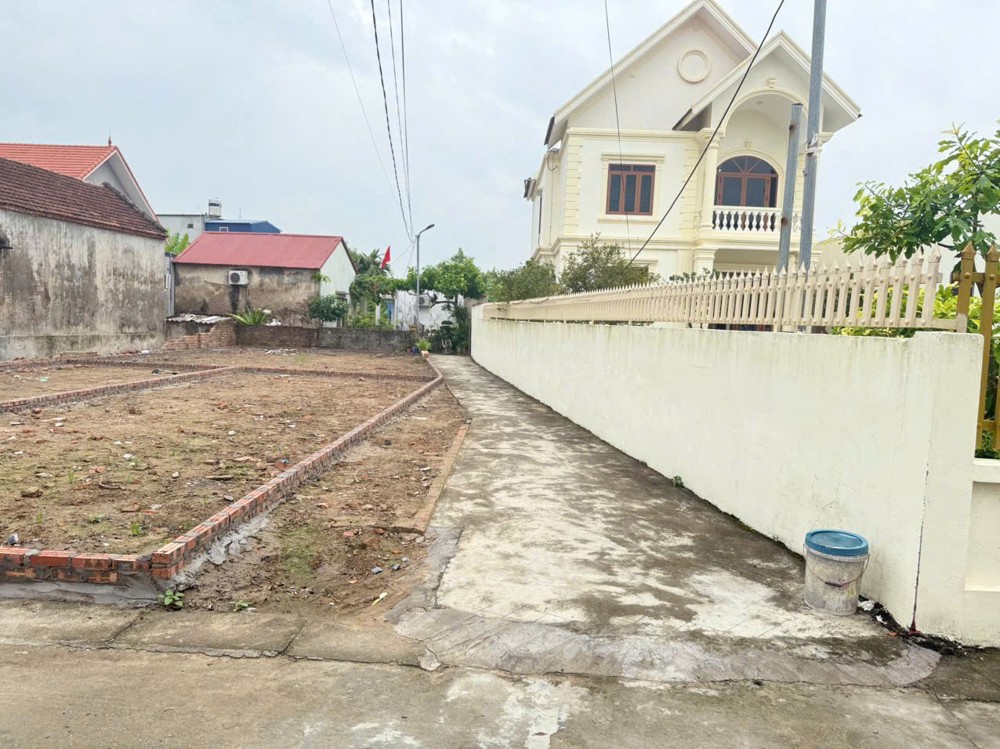 LÔ GÓC HIẾM MINH TÂN – SÁT CHỢ, TRUNG TÂM KIẾN THỤY – GIÁ CHỈ 1,3XX TỶ  ZALO 0567 222 555 LÔ GÓC HIẾM MINH TÂN – SÁT CHỢ, TRUNG TÂM KIẾN THỤY – GIÁ CHỈ 1,3XX TỶ  ZALO 0567 222 555