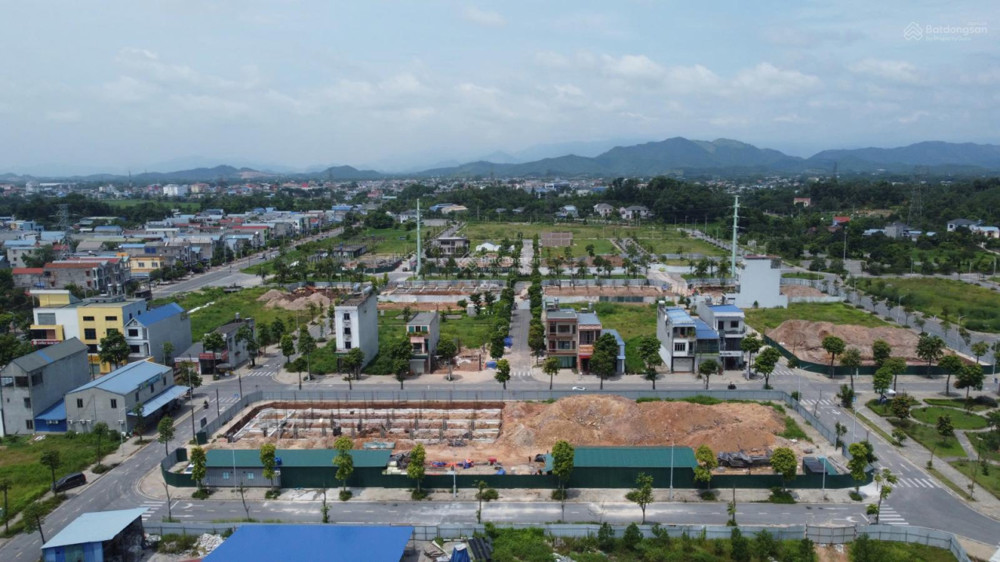 Chính chủ cần bán gấp lô DC04 - 51 KĐT Cầu Trúc - Sông Công - Hướng Tây Bắc - 103.75m2 giá chỉ 1,7 Chính chủ cần bán gấp lô DC04 - 51 KĐT Cầu Trúc - Sông Công - Hướng Tây Bắc - 103.75m2 giá chỉ 1,7