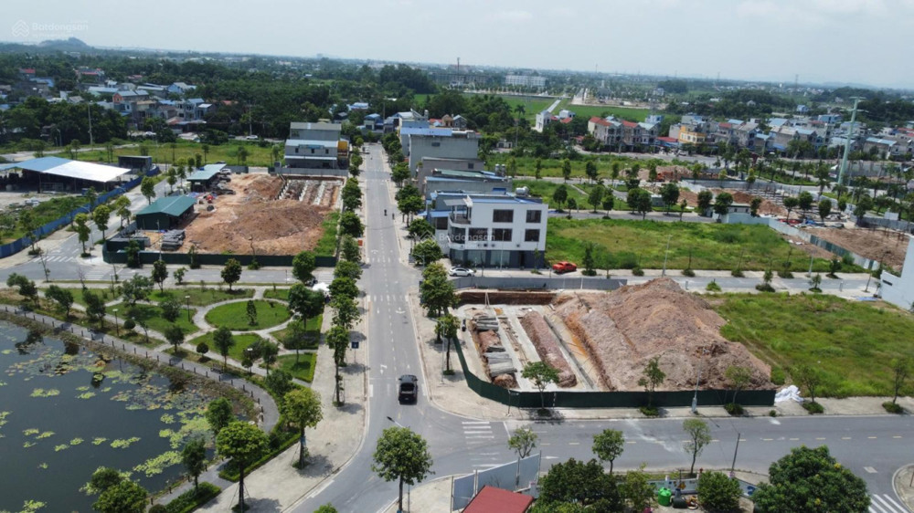 Chính chủ cần bán gấp lô DC04 - 51 KĐT Cầu Trúc - Sông Công - Hướng Tây Bắc - 103.75m2 giá chỉ 1,7 Chính chủ cần bán gấp lô DC04 - 51 KĐT Cầu Trúc - Sông Công - Hướng Tây Bắc - 103.75m2 giá chỉ 1,7