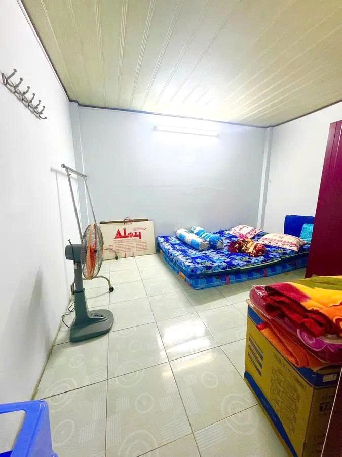 BÁN NHÀ - LÊ VĂN QUỚI - BÌNH TÂN - HXH - 2 TẦNG - 4M x 10.5M - NHỈNH 4 TỶ BÁN NHÀ - LÊ VĂN QUỚI - BÌNH TÂN - HXH - 2 TẦNG - 4M x 10.5M - NHỈNH 4 TỶ