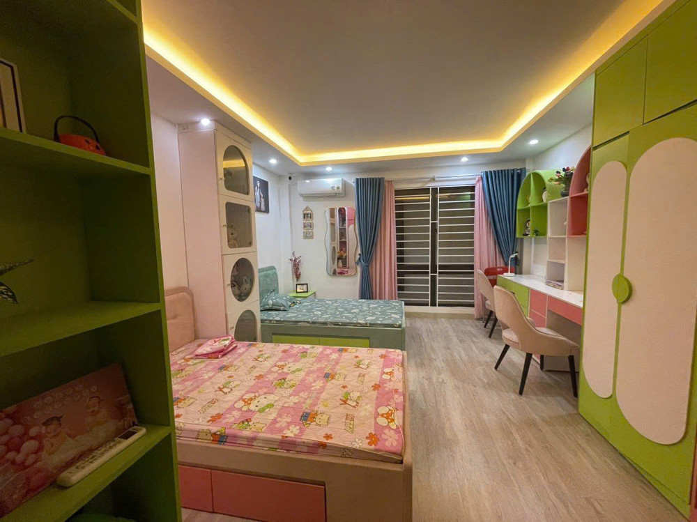 Bán nhà 268 Ngọc Hồi SĐCC 5 tầng x 30m2, 3 ngủ, 4 WC, Full đồ ở ngay Bán nhà 268 Ngọc Hồi SĐCC 5 tầng x 30m2, 3 ngủ, 4 WC, Full đồ ở ngay