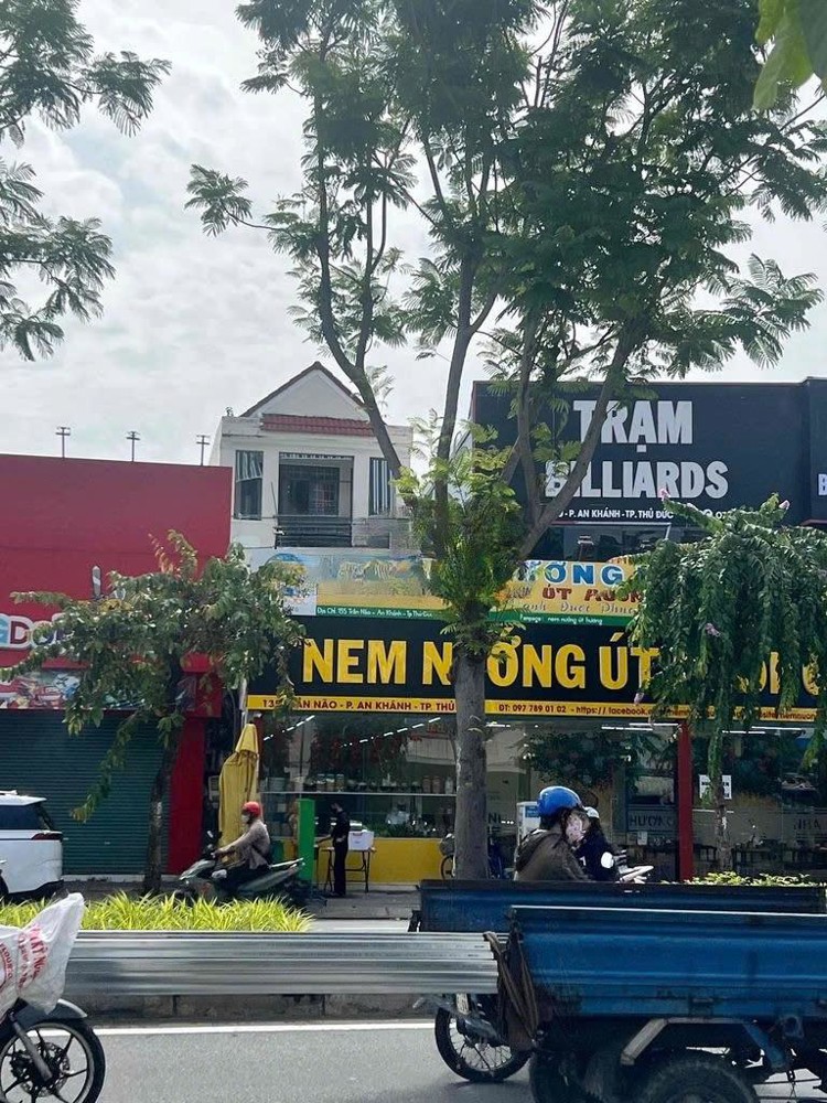 Bán nhà mặt phố Trần Não, An Khánh, Q.2: Vị trí vàng, diện tích 155m2, 3 tầng, 5PN, sổ hồng, giá Bán nhà mặt phố Trần Não, An Khánh, Q.2: Vị trí vàng, diện tích 155m2, 3 tầng, 5PN, sổ hồng, giá