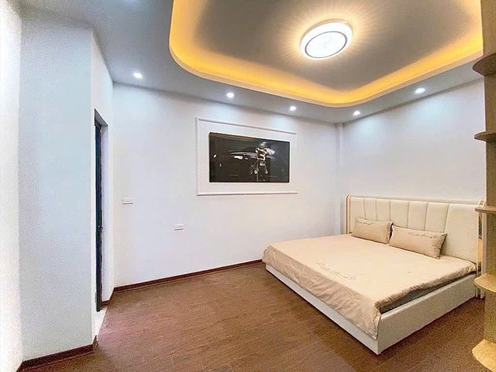 BÁN NHÀ GIA QUẤT LONG BIÊN, MỚI TINH, FULL NỘI THẤT, OTO ĐỔ CỬA 54M