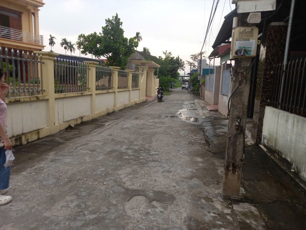 ĐẤT ĐẸP TRUNG TÂM HỮU BẰNG – KIẾN THỤY  NGÕ Ô TÔ – DÂN CƯ ĐÔNG ĐÚC – GIÁ CHỈ 7XX TRIỆU  ZALO 0567