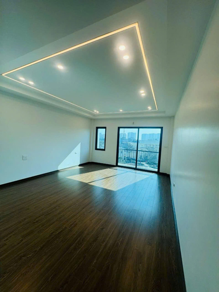 Bán nhà phân lô Ngọc Thụy 50m², 6 tầng thang máy, gara ô tô – gần Trường Quốc tế, giá 11.2 tỷ Bán nhà phân lô Ngọc Thụy 50m², 6 tầng thang máy, gara ô tô – gần Trường Quốc tế, giá 11.2 tỷ