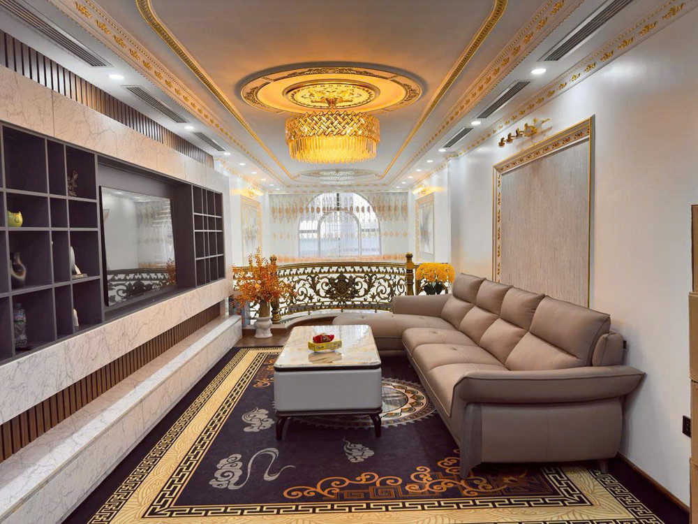 Bán nhà Nguyễn Văn Linh 65m 8 tầng thang máy gara ô tô kinh doanh hơn 21 tỷ