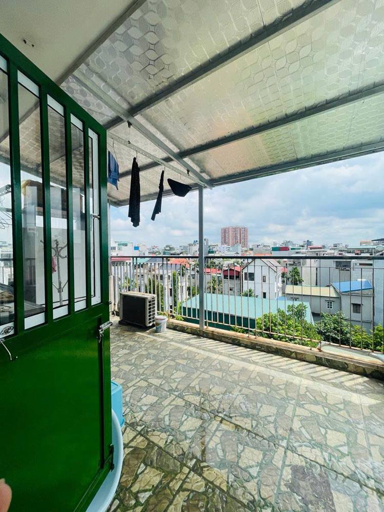 Bán nhà Phố Trạm 40m 5 tầng lô góc 2 mặt ngõ ô tô thông hơn 10 tỷ